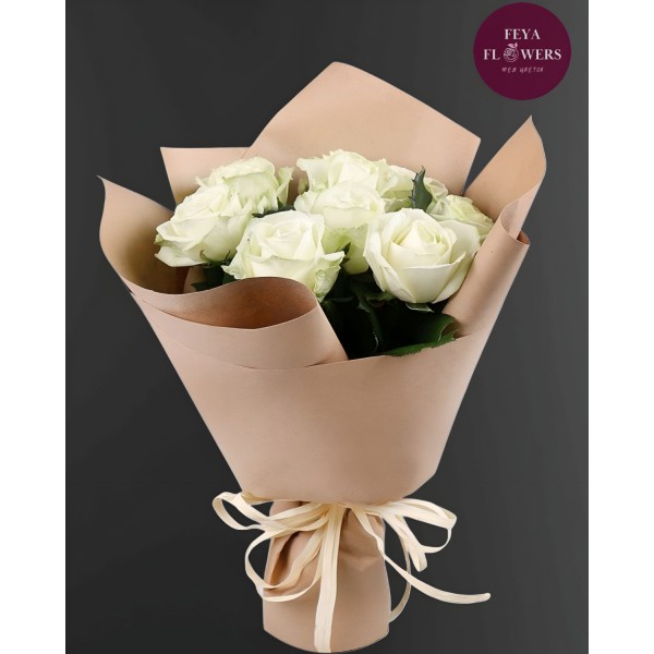 9 ақ раушан гүл шоғы